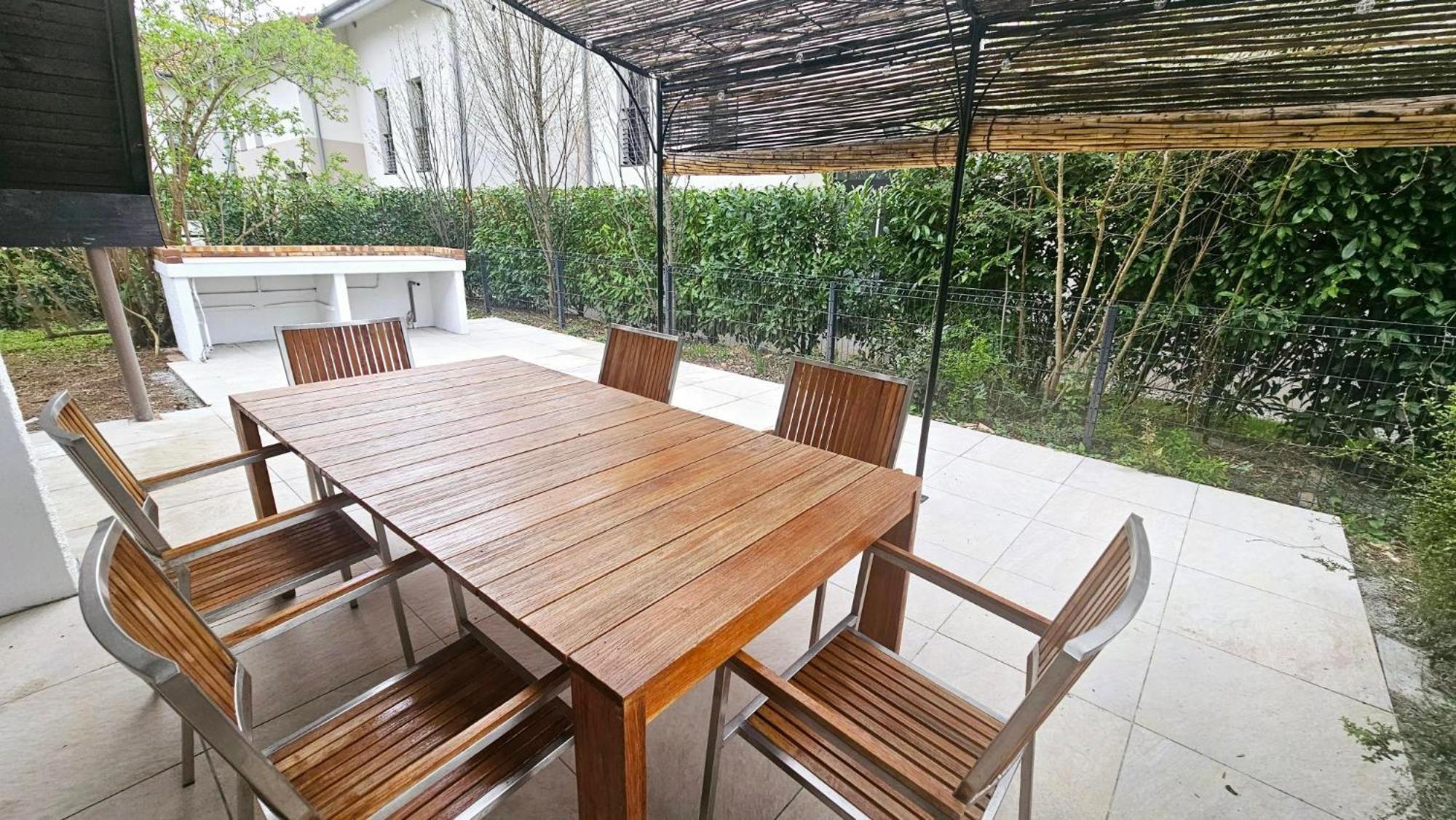 Le Bacchus Apartamento Thonon-les-Bains Quarto foto